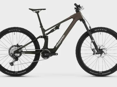 REASON AIR CRB 07 Granate